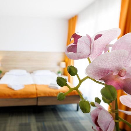 Seo2 Rewal - Apartamenty Z Osobnym Wejsciem, Grzany Basen, Darmowe Sauny, Parking, Grill, Wifi Esterno foto