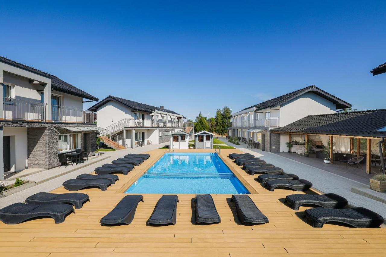 Seo2 Rewal - Apartamenty Z Osobnym Wejsciem, Grzany Basen, Darmowe Sauny, Parking, Grill, Wifi Esterno foto