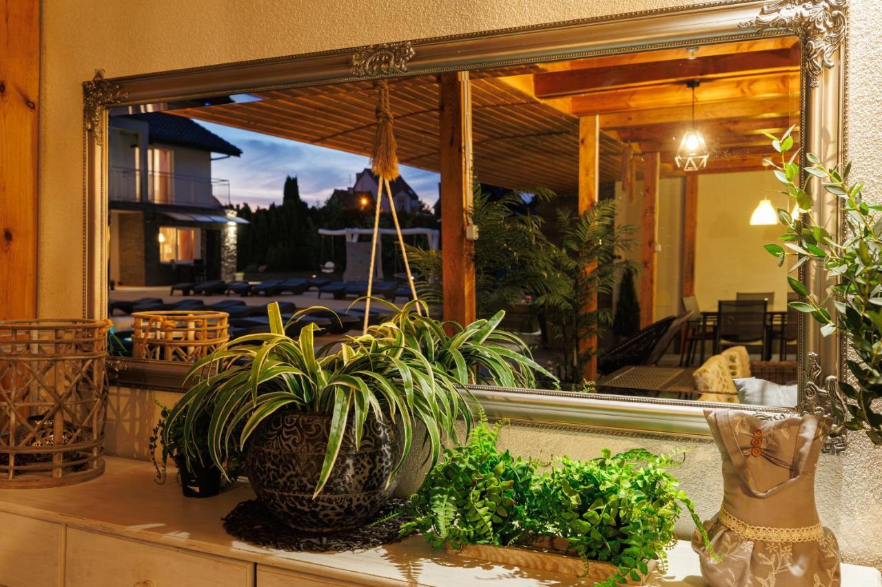 Seo2 Rewal - Apartamenty Z Osobnym Wejsciem, Grzany Basen, Darmowe Sauny, Parking, Grill, Wifi Esterno foto