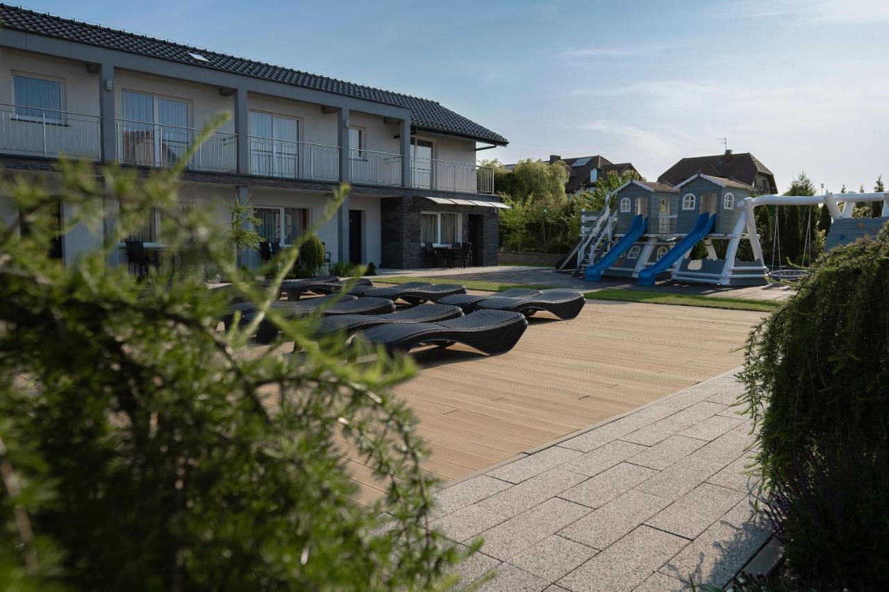Seo2 Rewal - Apartamenty Z Osobnym Wejsciem, Grzany Basen, Darmowe Sauny, Parking, Grill, Wifi Esterno foto
