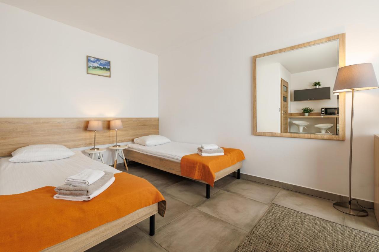Seo2 Rewal - Apartamenty Z Osobnym Wejsciem, Grzany Basen, Darmowe Sauny, Parking, Grill, Wifi Esterno foto